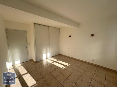 Location Appartement 3 pièces 72m² CARCASSONNE 11000 - Photo 3
