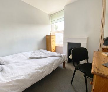 5 bedroom terraced house to rent - Photo 3