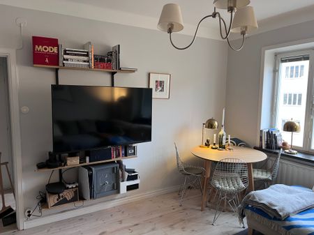 Ernst Ahlgrens väg, Stockholm - Photo 5