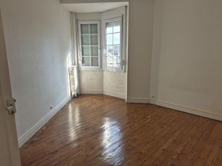 Location Appartement 2 pièces 78m² LILLE 59800 - Photo 3