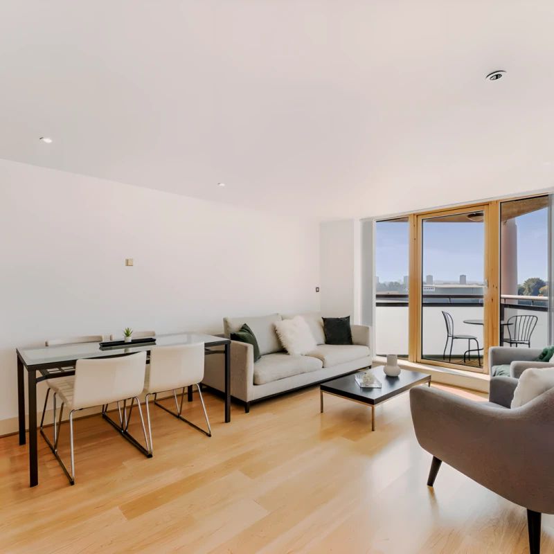 2 Bedroom 2 Bathroom - Photo 1