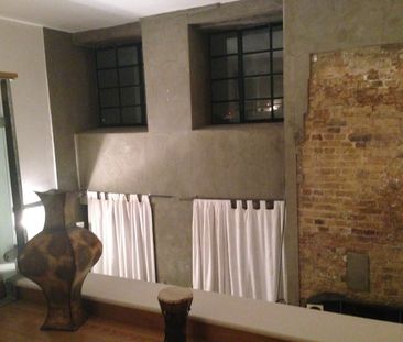 1 Bed Flat, Rotherhithe Street, SE16 - Photo 1