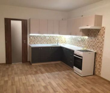 Pronájem BJ 2+kk Česká Skalice, Lidická ul. - Photo 3