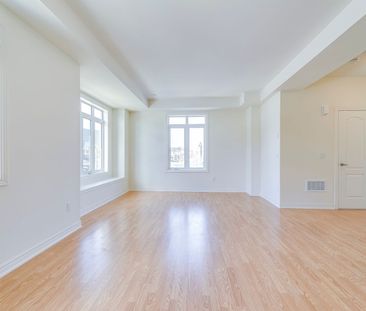 For Lease - 454 Silver Maple Road, Oakville, Ontario - Photo 4