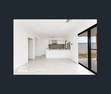 29 Delphinium Way, Beeliar WA 6164 - Photo 6