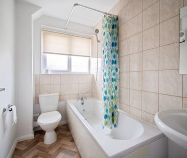 1 bedroom property to rent - Photo 3
