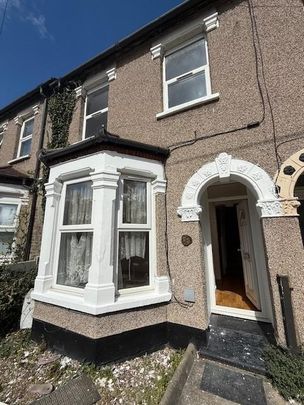 3 bedroom house to rent - Photo 1