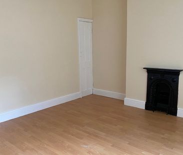 2 Bed Terraced House, Hawthorne Street, LE3 - Photo 1