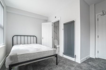 5 bedroom terraced house to rent - Photo 5