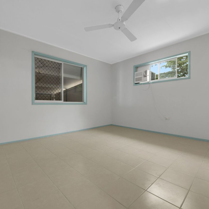 MOVE-IN-READY GEM IN NEW AUCKLAND - Photo 1