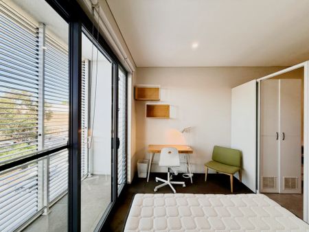 Studio-07911ST - Photo 3