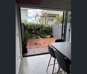3/24 Attewell Street, Nundah, Qld 4012 - Photo 4