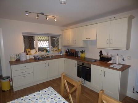 117 Bushmills Road, Coleraine, BT52 2BS - Photo 2