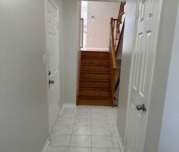 For Lease - 1588 South Parade Court Unit# 67, Mississauga, Ontario - Photo 4