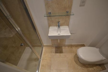 Studio to rent - Photo 4