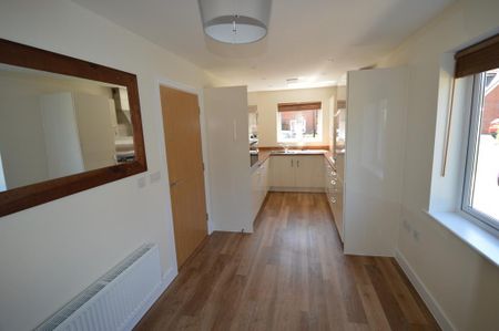 3 bedroom terraced house to rent - Photo 5