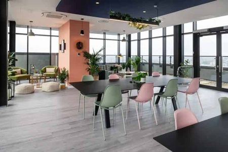 Standard Plus Ensuite - Photo 2