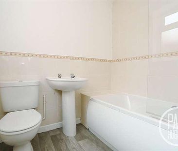 St. Peters Street, Lowestoft, NR32 - Photo 5