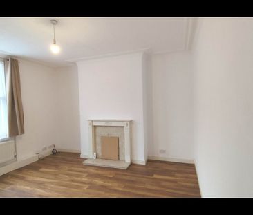 2 Bed Terraced House, Rydall Street, LS11 - Photo 6