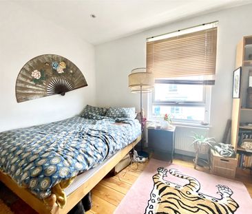 1 Bedroom - Photo 3