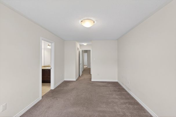 For Lease - 209 Cornell Park Avenue, Markham, Ontario - Photo 1