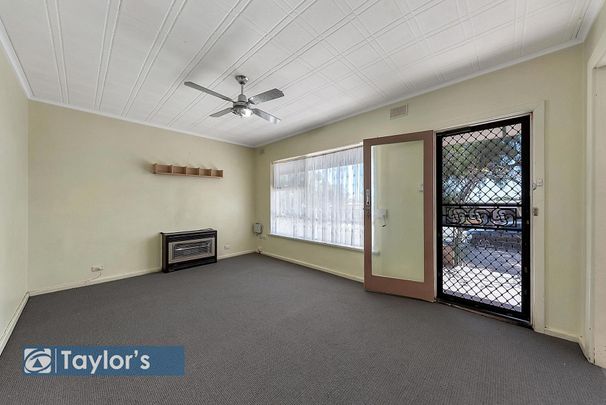 12 Oswald Crescent, 5096, Para Hills Sa - Photo 1