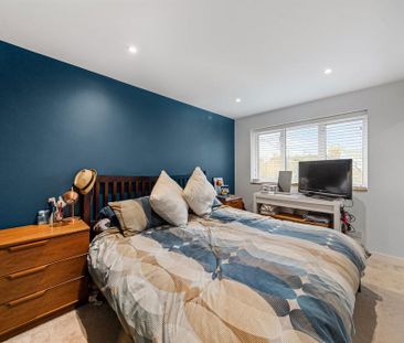 3 bedroom end of terrace house to rent - Photo 6