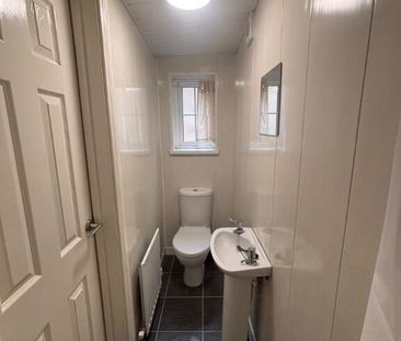 14 Glandore Avenue, Belfast, BT15 3FB - Photo 4