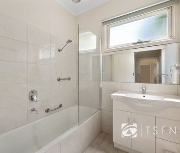 3-Bedroom Home with Side Access & Shedding - Photo 5