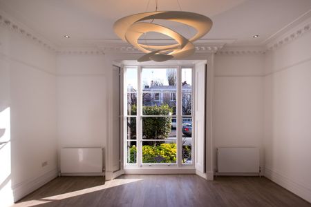 Blenheim Road, London, , NW8 0LX - Photo 2