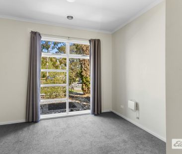 Contemporary Living in a Sought After Location - Photo 5