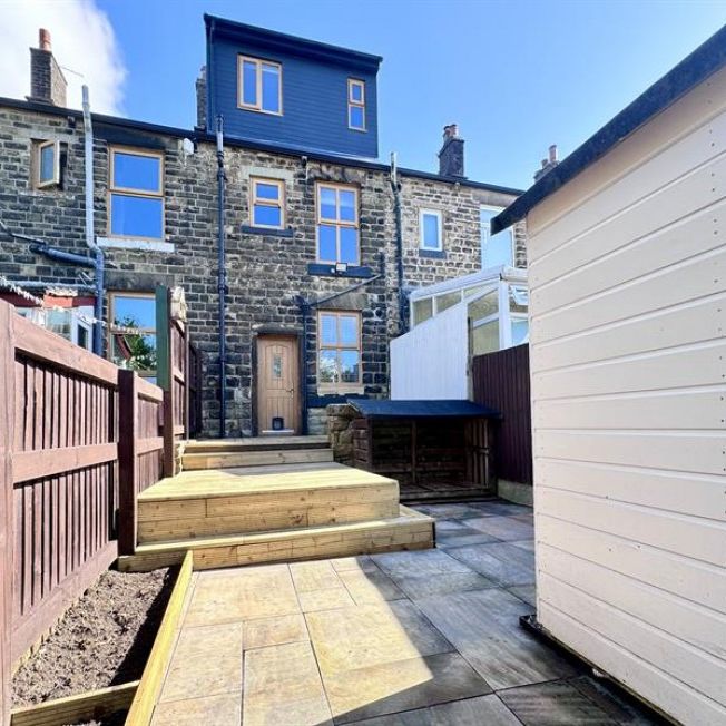 West Street, Glossop - Photo 1