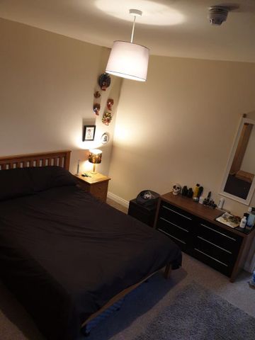 1 bedroom house of multiple occupation to rent - Photo 3