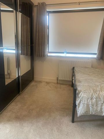 1 bedroom in a house share to rent - Photo 4
