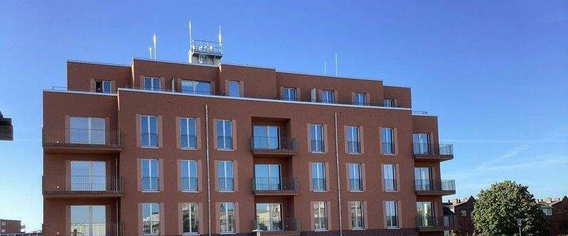 Penthouse mit Dachterrasse und Weitblick über Dächer und ins Grüne - Photo 1