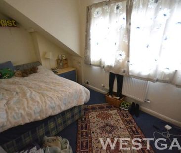 4 Bed - Addington Road, Reading - Photo 6