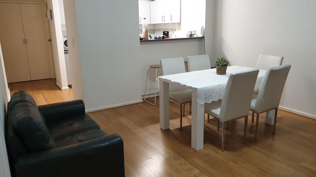 4-bedroom shared unit / apartment, Winifred St - Photo 1