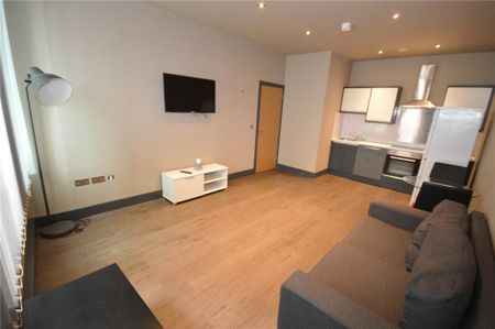 1 bedroom flat to rent - Photo 3