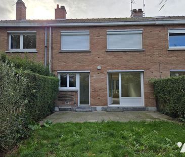 MARCQ EN BAROEUL - MAISON EN PARFAIT ETAT - 3 CHAMBRES GARAGE ET JA... - Photo 4