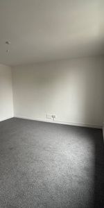 1 Bed Flat, Westbourne Road, CH43 - Photo 4
