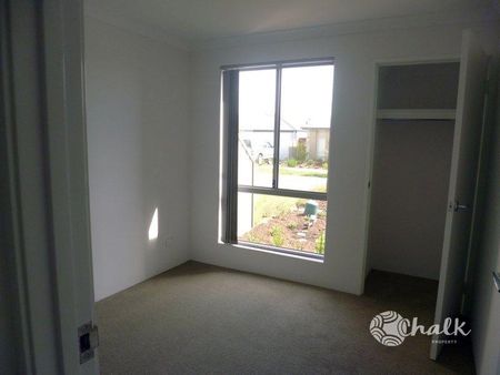 BEAUTIFUL MODERN PROPERTY ! - Photo 2