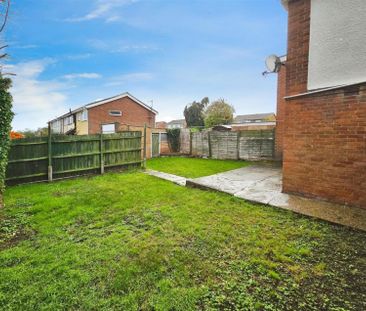 2 Bedroom House to Rent in Blackfriars, Rushden, Northants, NN10 - Photo 1