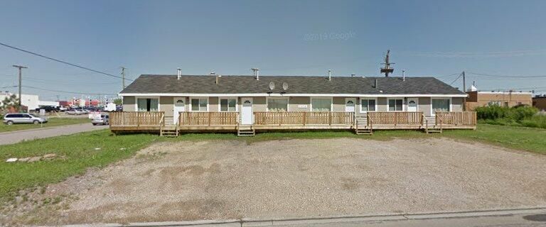 ROBINSON 4-PLEX - 1 - Photo 1