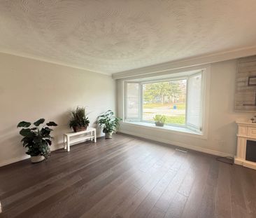 For Lease - 38 Aurora Heights Drive, Aurora, Ontario - Photo 1