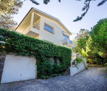 Cascais e Estoril, Lisbon - Photo 1