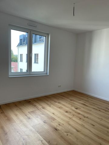 Moderne 3-Zimmer-Wohnung mit Balkon in Bad Homburg - Photo 2