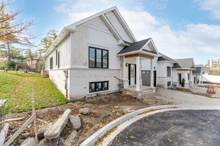 For Lease - 8 Santa Barbra Lane, Halton Hills, Ontario - Photo 4