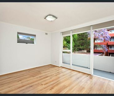 Simply Stunning 2 Bedroom - Photo 1