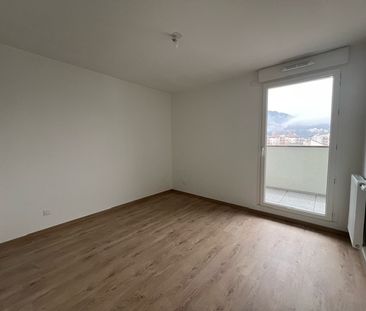 Apartment - Photo 4