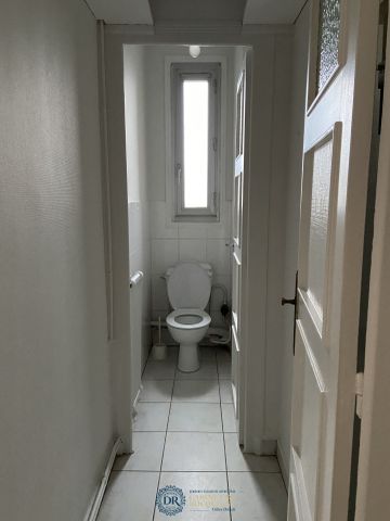 Location Appartement 3 pièces 51m² ORLEANS 45000 - Photo 2